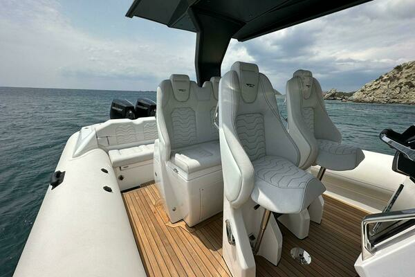 Photo of the 2023 RIB Seafarer 36X "SOTO"