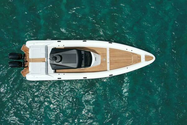 Photo of the 2023 RIB Seafarer 36X "SOTO"