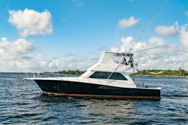Photo of the 2000 Viking Conv Sport Fisher "Finally"