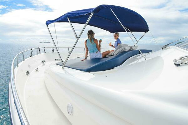 2006 Ferretti Yachts 88