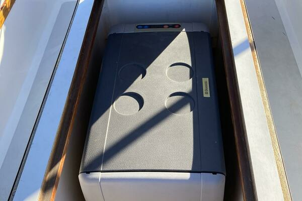 Monk Custom 38 Trawler Yacht For Sale