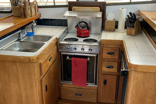 Monk Custom 38 Trawler Yacht For Sale