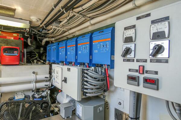 iiWii 80ft Northern Marine Yacht For Sale