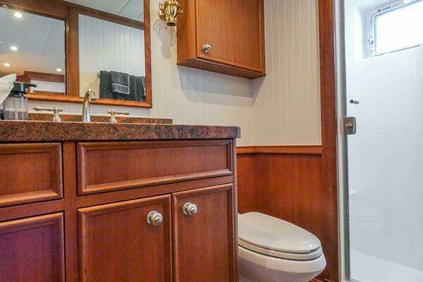 2017 Northern Marine 80