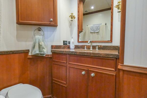 iiWii 80ft Northern Marine Yacht For Sale