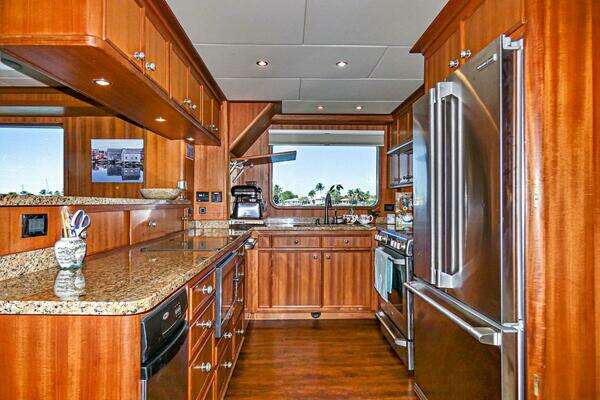 2017 Northern Marine 80