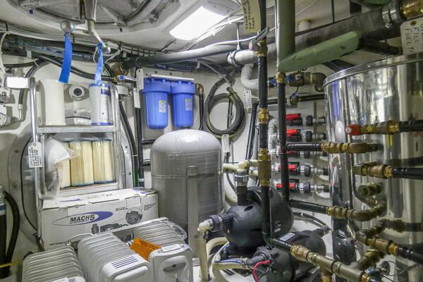 iiWii 80ft Northern Marine Yacht For Sale