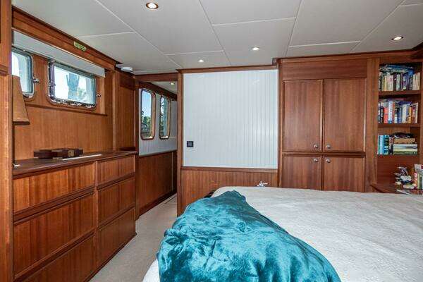 2017 Northern Marine 80