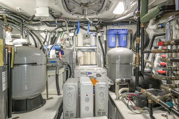 iiWii 80ft Northern Marine Yacht For Sale