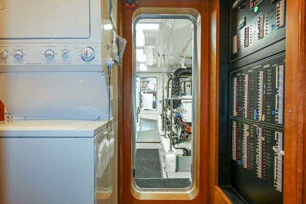 2017 Northern Marine 80