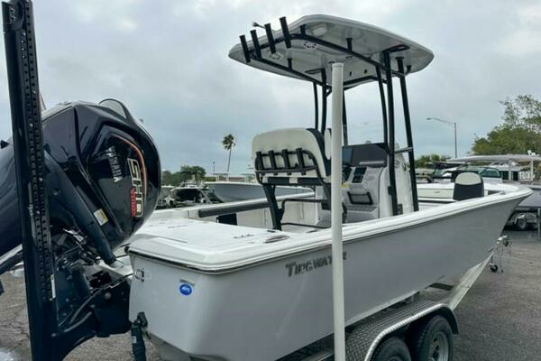 Photo of the 2024 Tidewater 2300 Carolina Bay