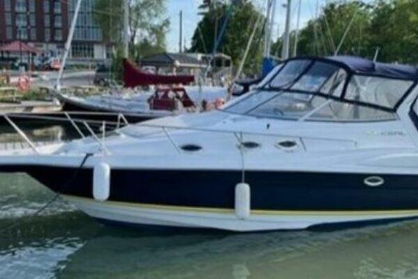 28ft Regal Yacht For Sale