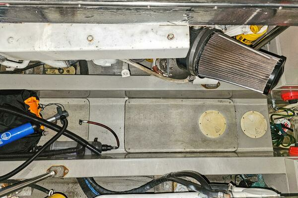 2001 Mediterranean 38