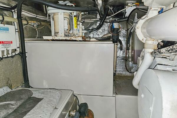 2001 Mediterranean 38