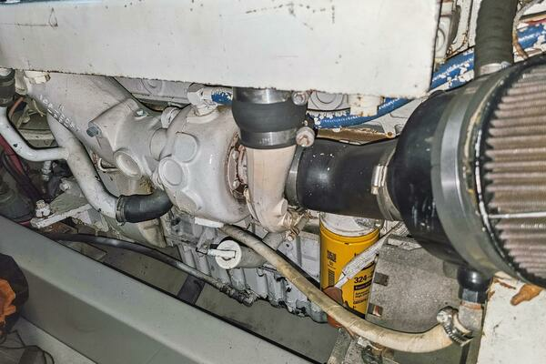 2001 Mediterranean 38