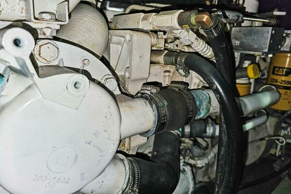 2001 Mediterranean 38