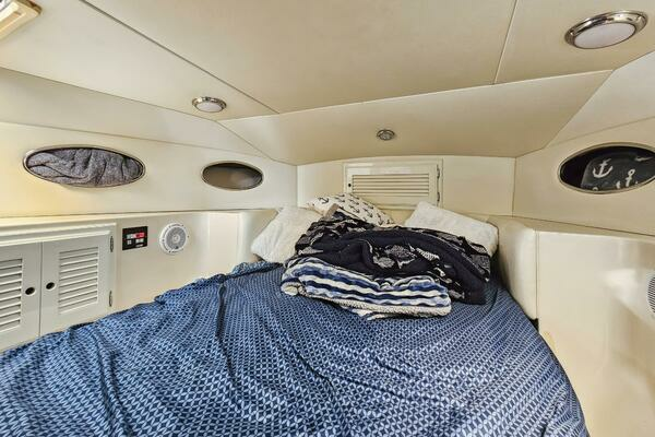 2001 Mediterranean 38