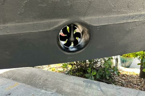 Photo of the 2009 Pursuit S 310 Sport "Relentless"