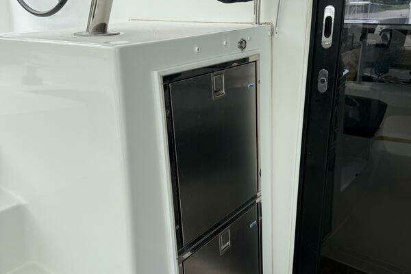 Photo of the 2019 Lagoon Lagoon 42 "JELLIBLU"