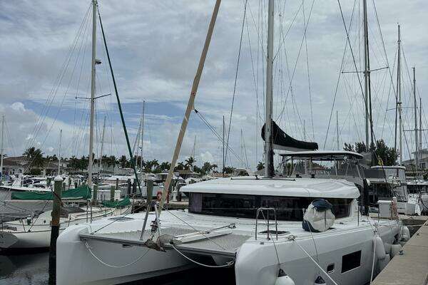 42' Lagoon