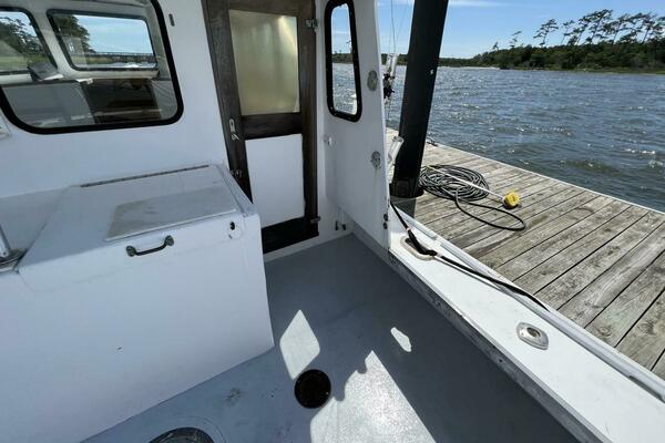 BULL FROG 35ft Duffy Yacht For Sale