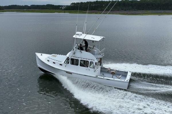 BULL FROG 35ft Duffy Yacht For Sale