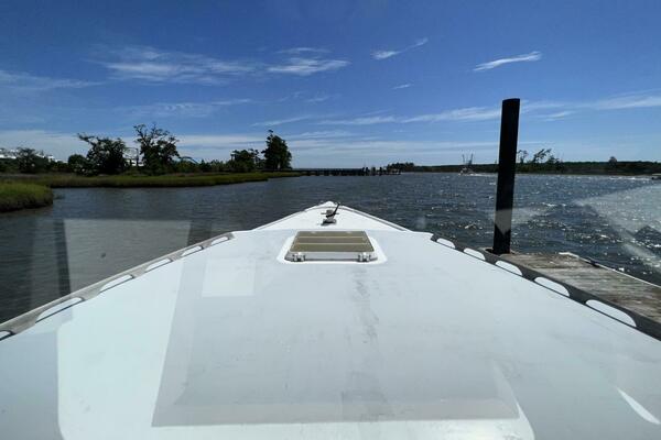 BULL FROG 35ft Duffy Yacht For Sale