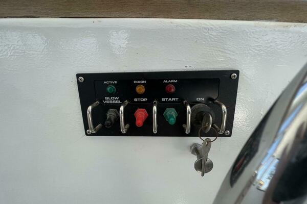 BULL FROG 35ft Duffy Yacht For Sale