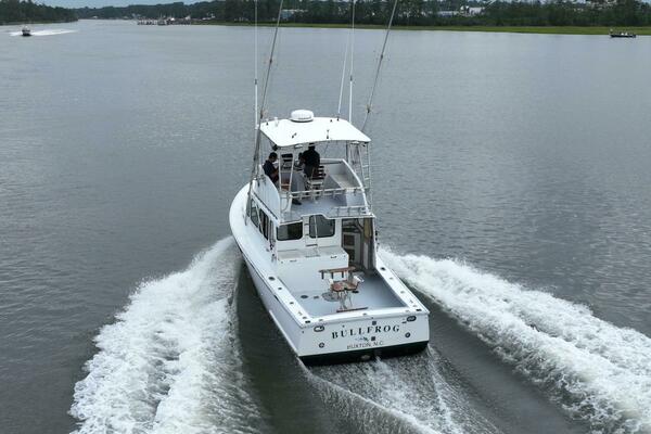 BULL FROG 35ft Duffy Yacht For Sale