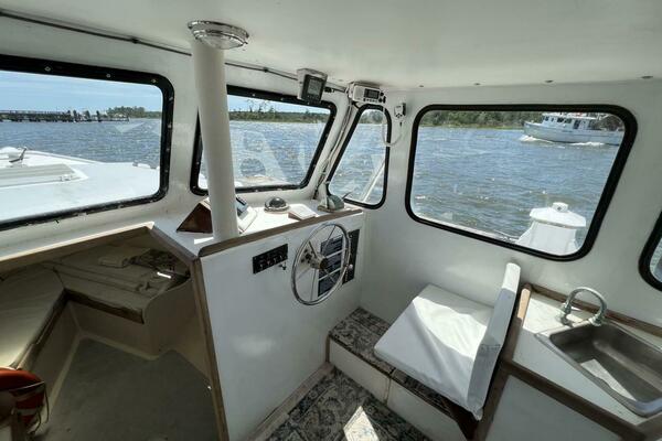 BULL FROG 35ft Duffy Yacht For Sale