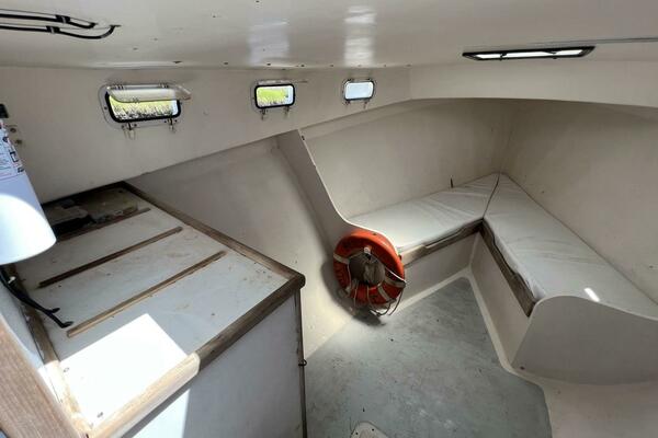 BULL FROG 35ft Duffy Yacht For Sale