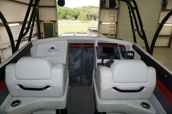 Photo of the 1998 Active Thunder 32 CC "Ms. Rita"