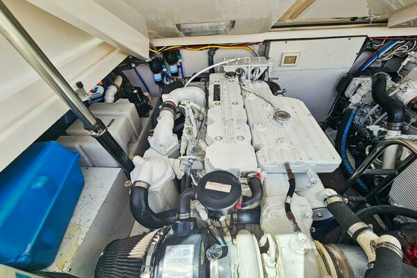 2006 Tiara Yachts 32