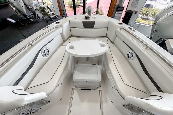 24ft Wellcraft Yacht For Sale