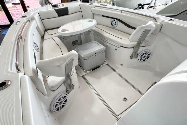 24ft Wellcraft Yacht For Sale