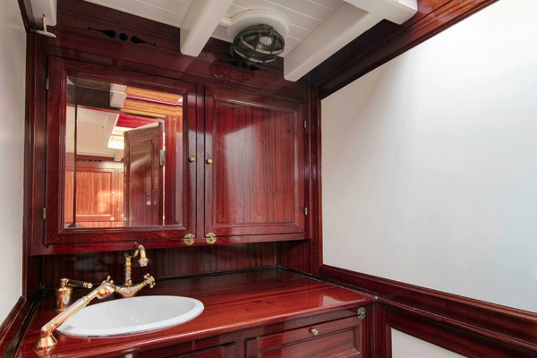 MARISKA 90ft William Fife Yacht For Sale