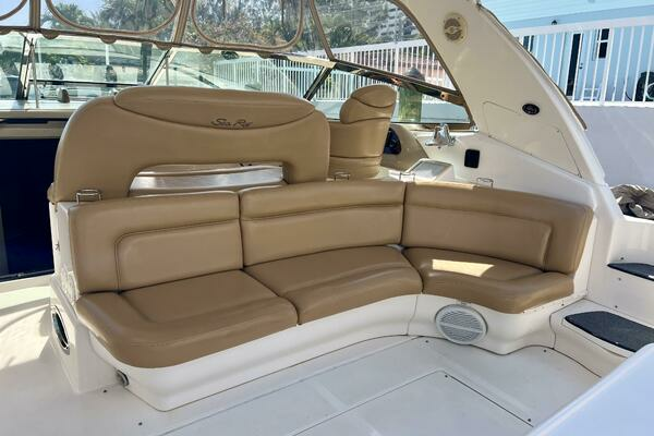 2004 Sea Ray 46