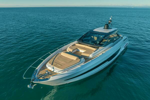 2023 Riva 67