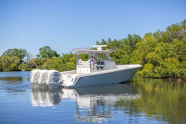 Photo of the 2021 Contender 39 FA