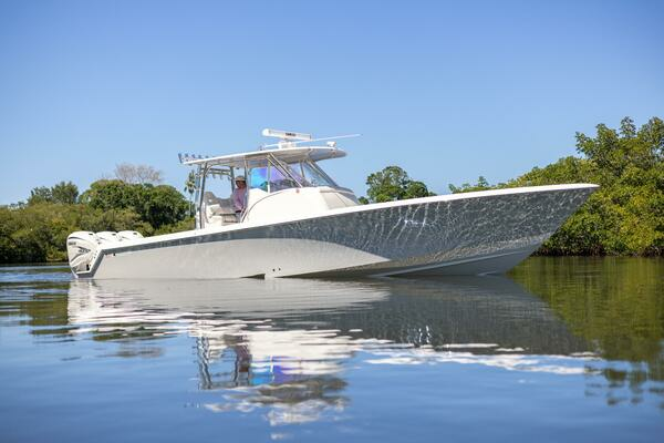 Photo of the 2021 Contender 39 FA