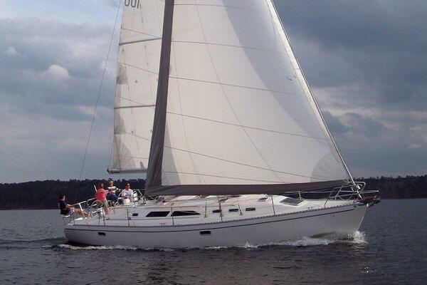 Photo of the 1997 Catalina 400 "Rendezvous"