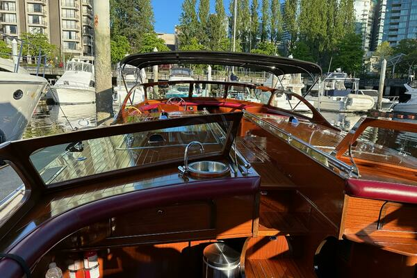 Photo of the 1946 Stephens Brothers Triple Cockpit "Calypso"