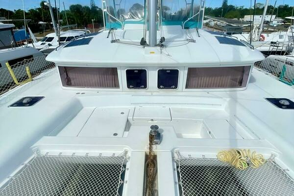 Photo of the 2015 Lagoon 450F "UNFETTERED"