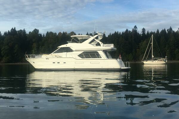 Photo of the 2000 Bayliner 5288 "Solana"