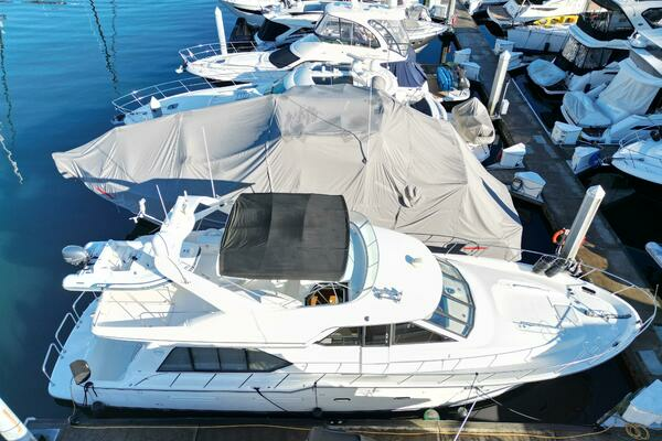 Photo of the 2000 Bayliner 5288 "Solana"