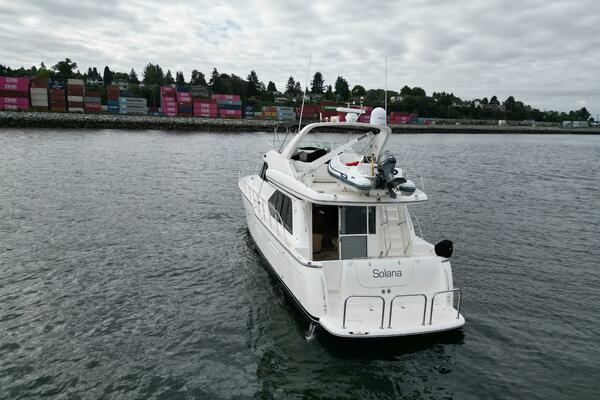 Photo of the 2000 Bayliner 5288 "Solana"