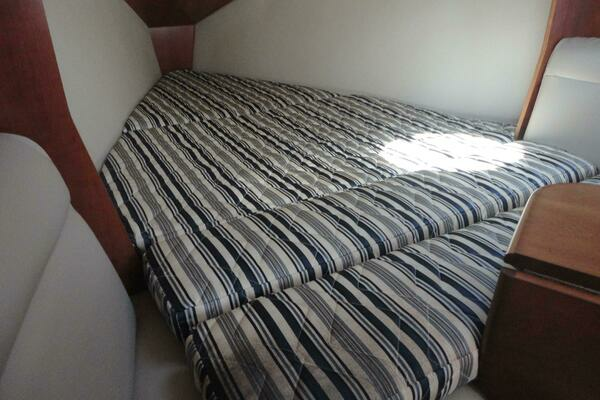 Photo of the 2013 Marlow-Hunter Hunter 27