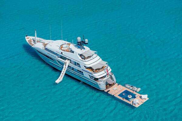 2000 Feadship 165