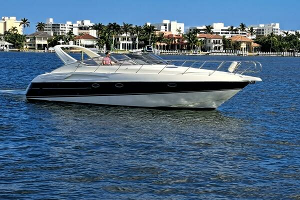 Photo of the 2003 Cranchi Endurance 39