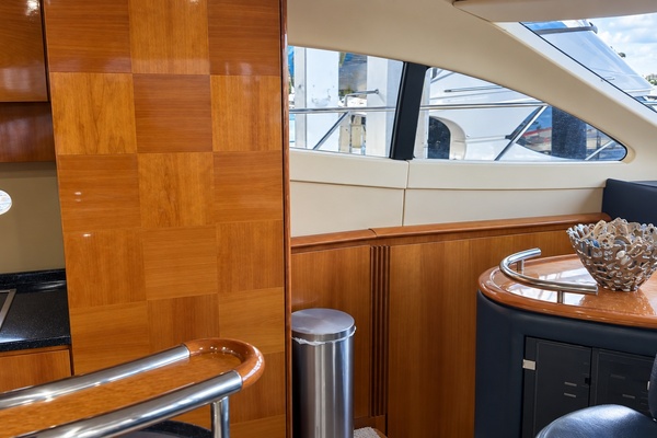 62 Azimut Fly   2004 62ft Azimut Yacht For Sale